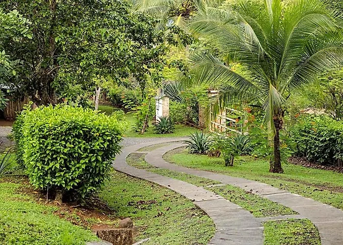 Salvatierra Beachfront Hotel GUANACASTE